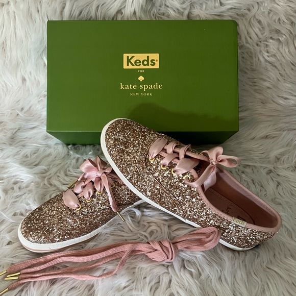 Keds Sz 5 Rose Gold Shoes - Picture 1 of 3